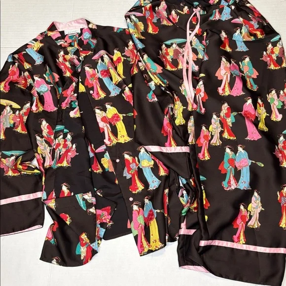 Natori geisha 2 piece pajama set in size medium - Picture 1 of 10